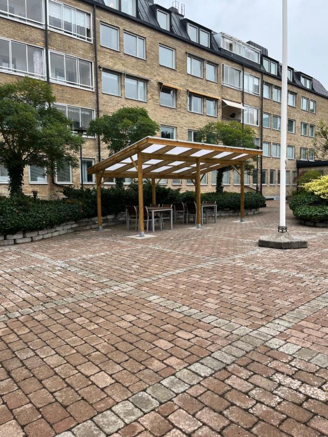 Drottninggatans Vandrarhem Karlskrona Exterior photo